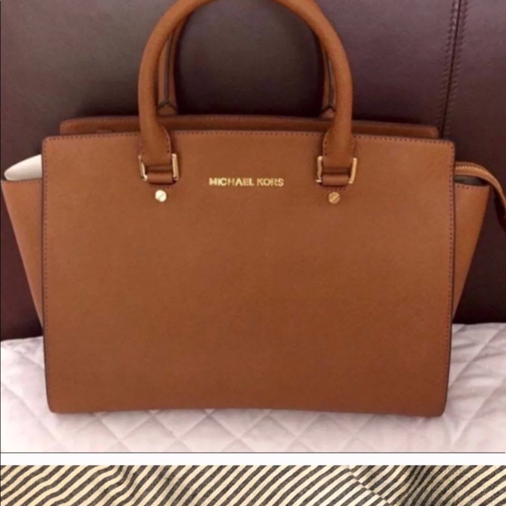 Michael Kors Selma Purse